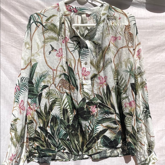 H&M Dresses & Skirts - H &M top